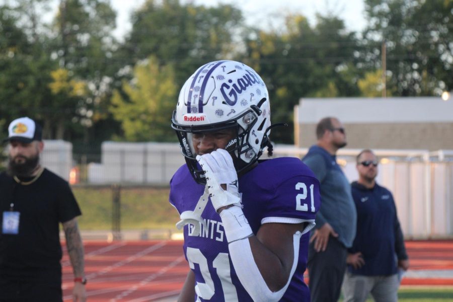 Sophomore running back Alijah Prices leads the 2-2 Giants into action this Friday at Warren Central. Price has scored seven touchdowns in the first four games. 
