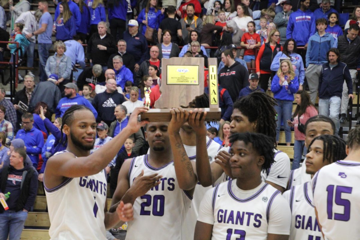 Giants+claim+fourth+straight+sectional